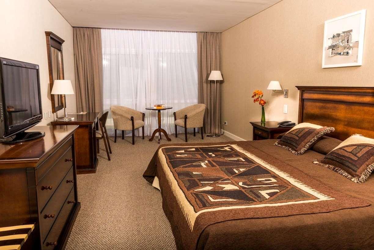 Howard Johnson Resort Spa & Convention Center Merlo Екстериор снимка